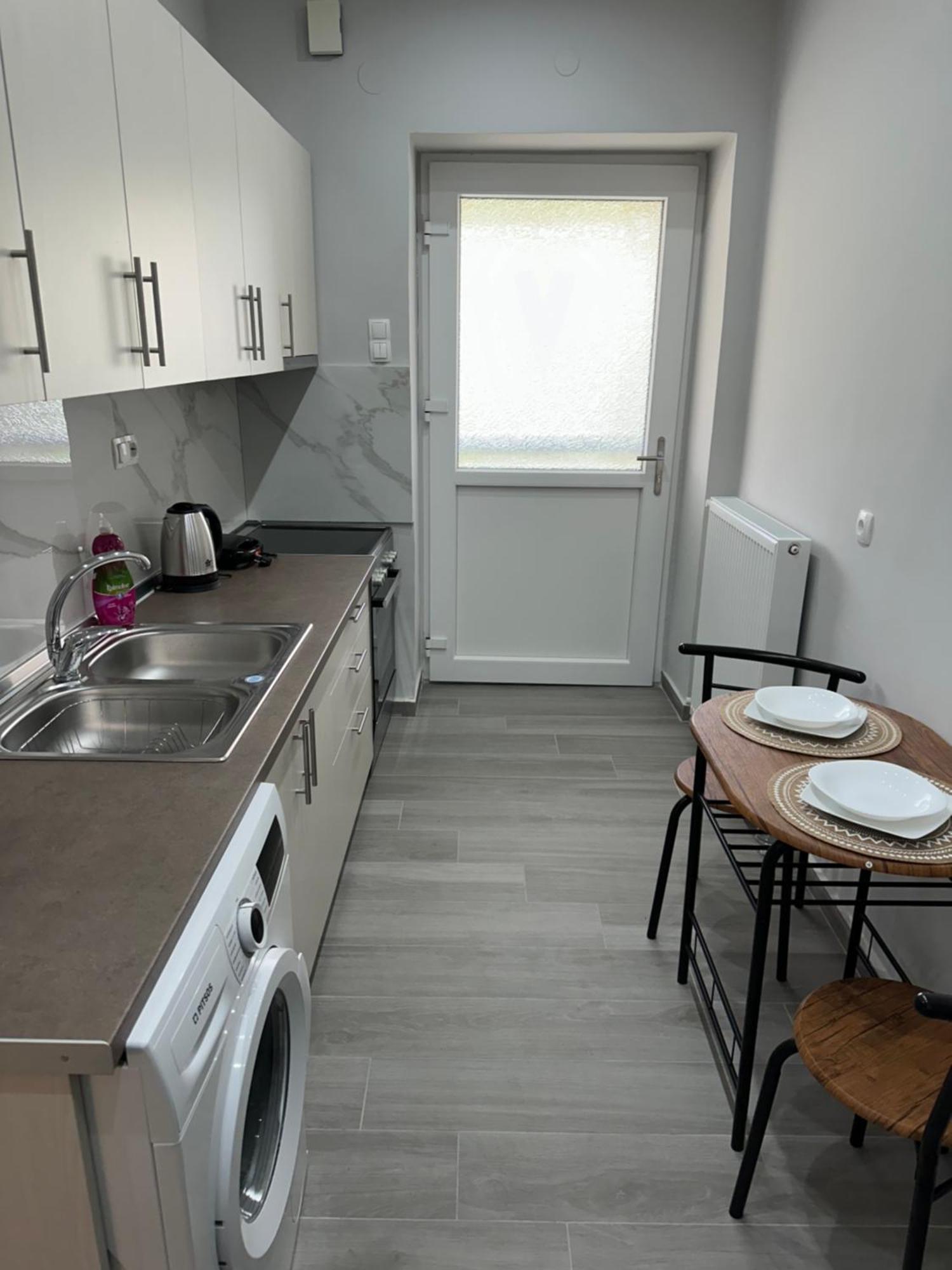 Jennyhouse Apartman Dráma Kültér fotó